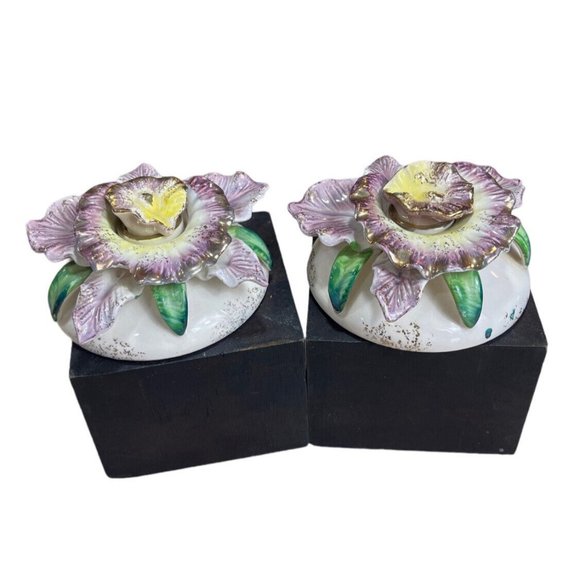 Vtg Set of 2 Commodore Japan Porcelain Purple Flower Candle Holders w/ Stoppers - Picture 1 of 9